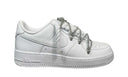 Nike Air Force 1 Double Rope Laces White Silver Chain – białe AF1 custom z rope laces i srebrnym łańcuszkiem. Czysty design, luksusowy detal, 100% oryginał. Street-Zone.pl.