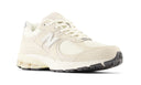Buty New Balance 2002R Off White